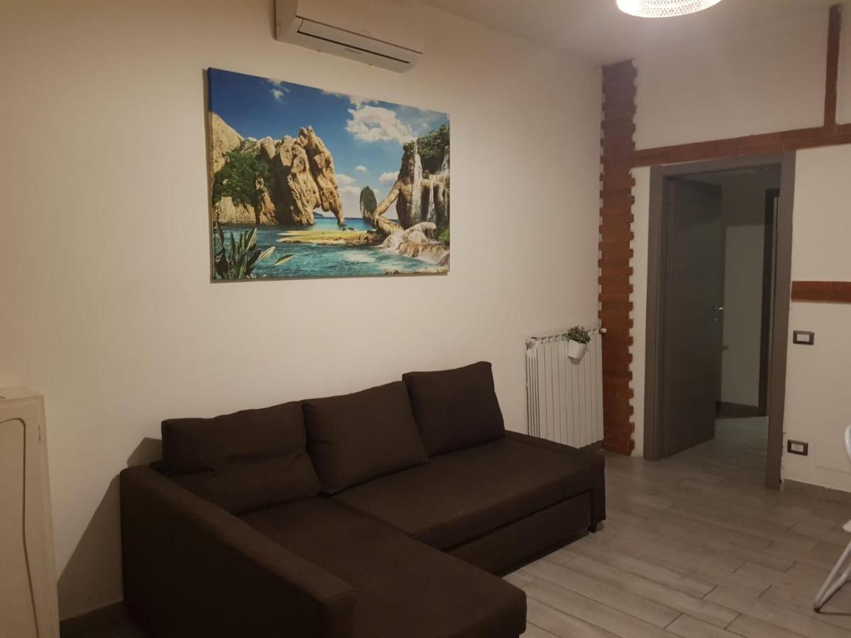 Apartment 5Min From Milan Central Station Bagian luar foto